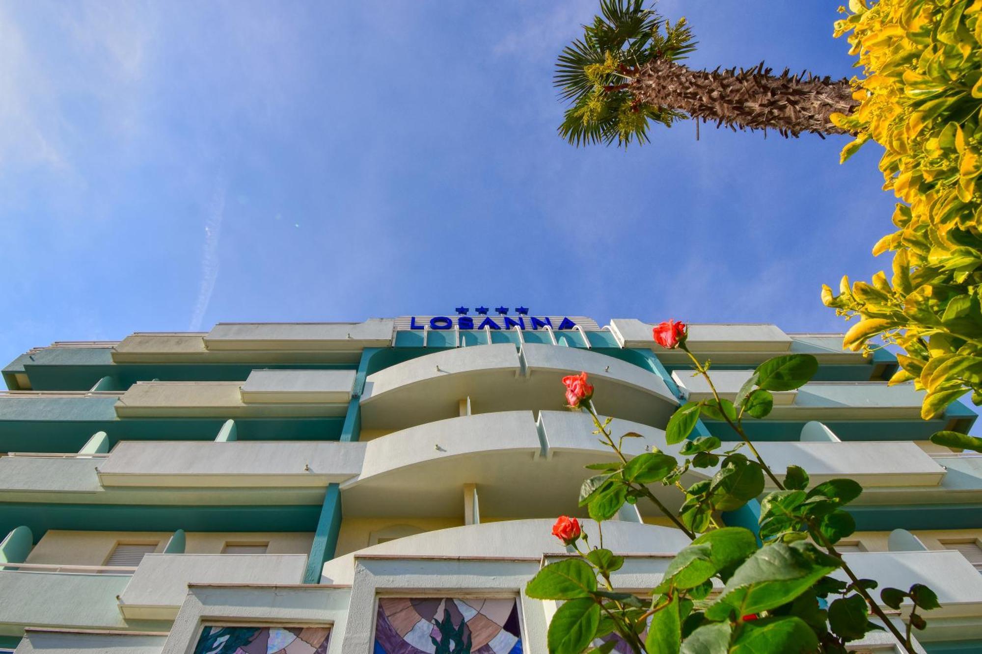 Hotel Losanna Gabicce Mare Exterior photo